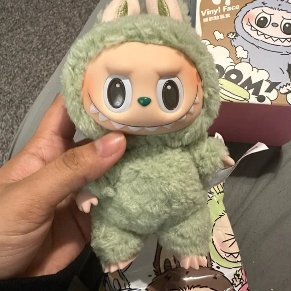 green grape labubu - Picture 5 of 7